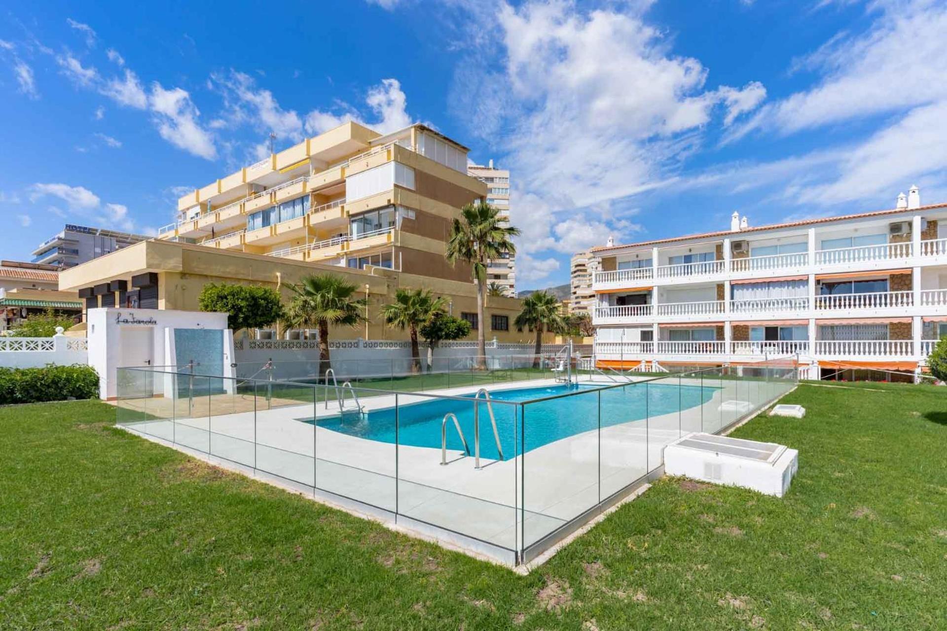 Torremolinos Playamar Primera Linea De Playa Urb. La Farola المظهر الخارجي الصورة